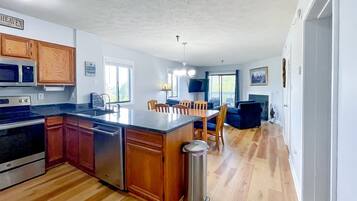 House | 2 bedrooms, free WiFi, bed sheets