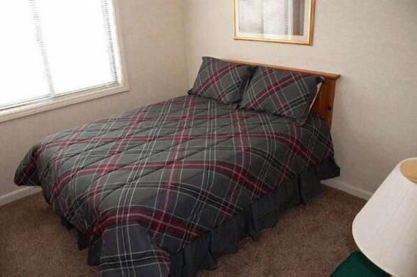 House | 1 bedroom, desk, free WiFi