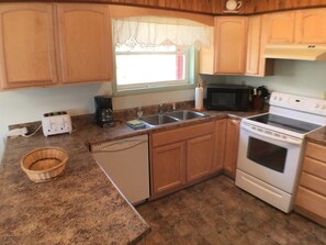 House | Private kitchen | Dishwasher - 5 Acre Wood (Davis)