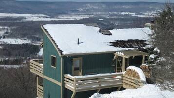 House (Alpha Vista) | Exterior