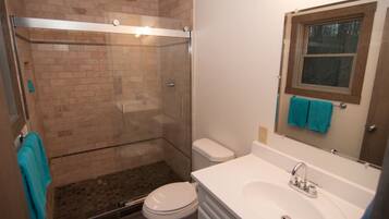 House | Bathroom | Towels, soap, toilet paper