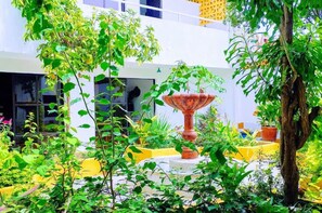 Bahagian luar