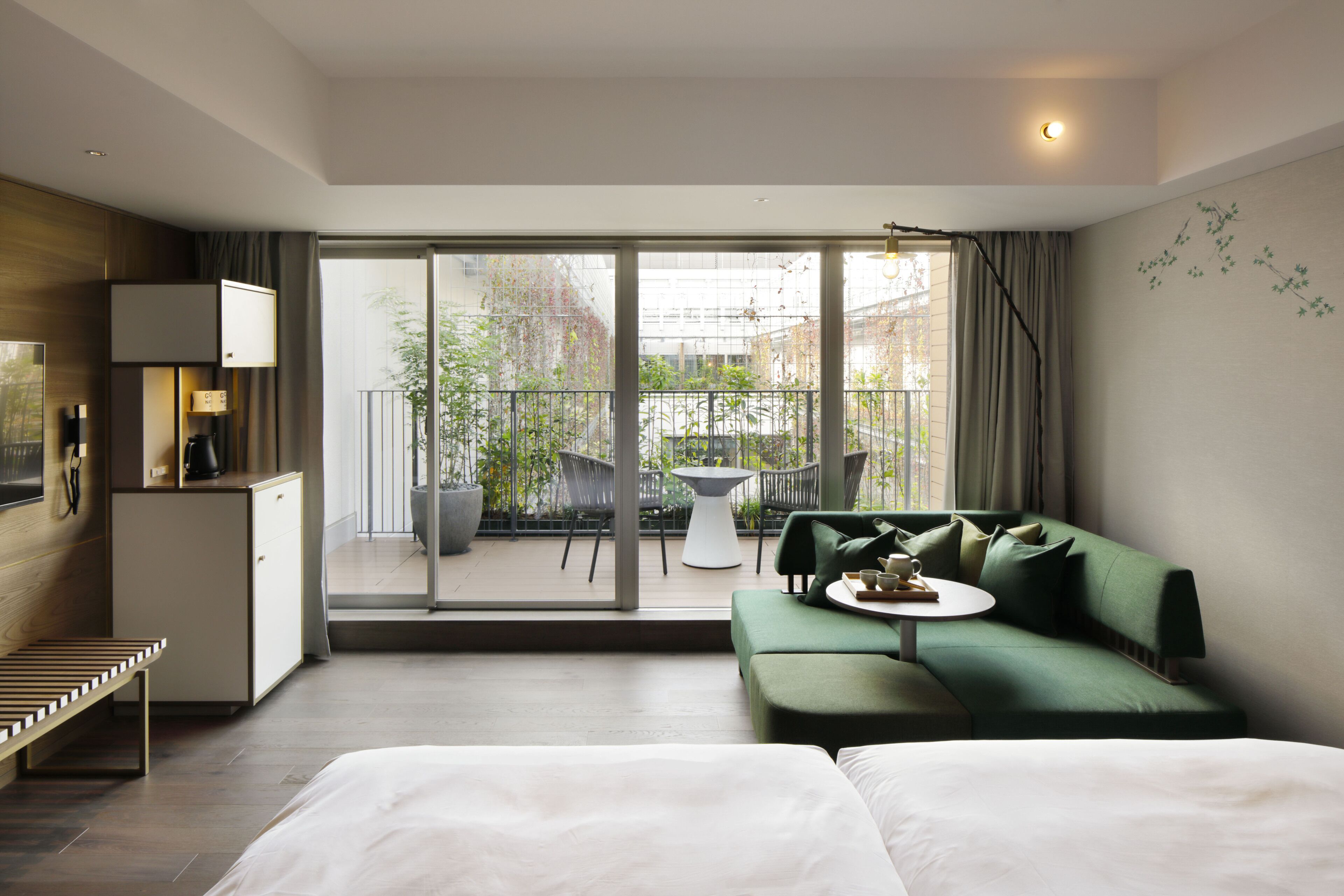 1 bedroom, in-room safe, individually decorated, individually furnished