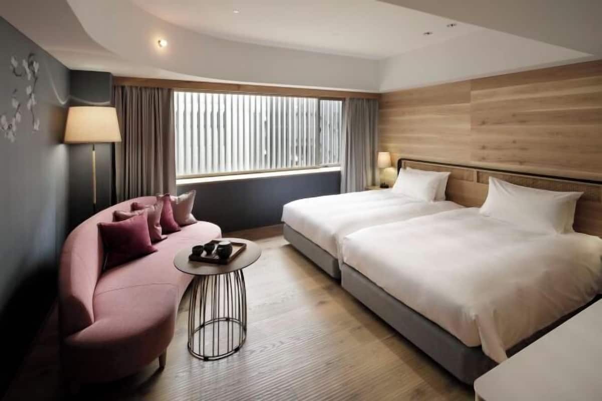 1 Schlafzimmer, Zimmersafe, individuell dekoriert