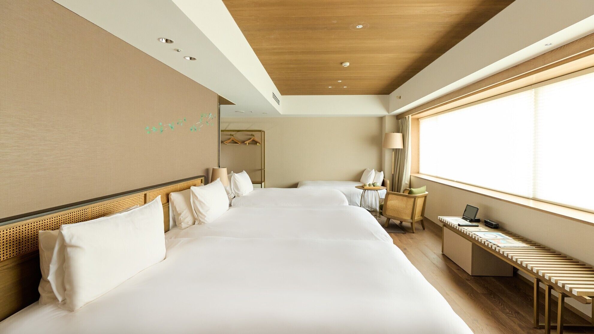 Két bảo mật tại phòng, trang trí khác biệt 