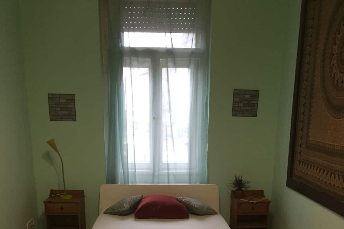 Deluxe Double Room, City View | Laptop workspace, free WiFi