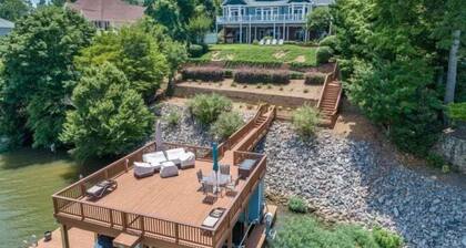 Big Water Lodge | Main Lake | Luxury Rental