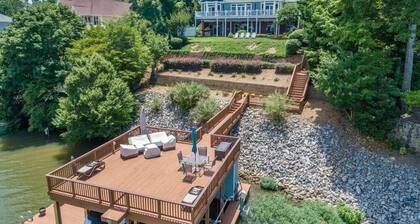 Big Water Lodge | Main Lake | Luxury Rental | Spectacular views | 5BR / 4BA |