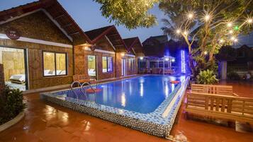 Front of property – evening/night