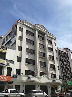 Exterior - The Executive Hotel Lahad Datu (Lahad Datu)