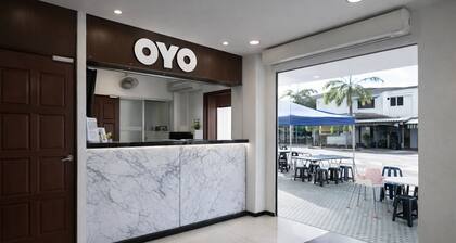 Hotel O GHC Near Penang Street Art Formerly Queen City Hotel