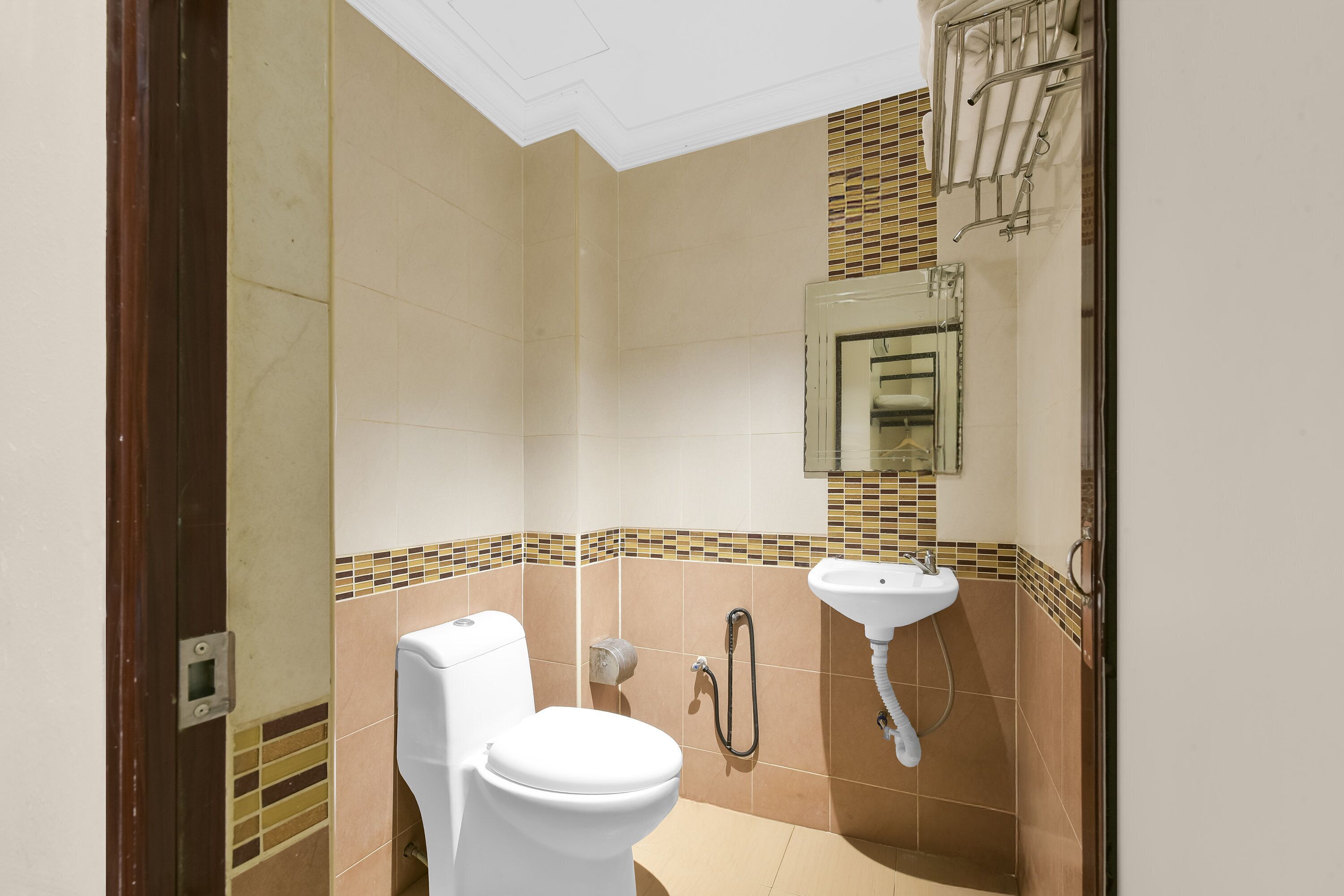 Foto - Collection O GHC Near Penang Street Art Formerly Queen City Hotel