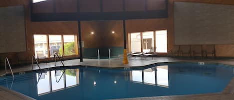 Piscine couverte