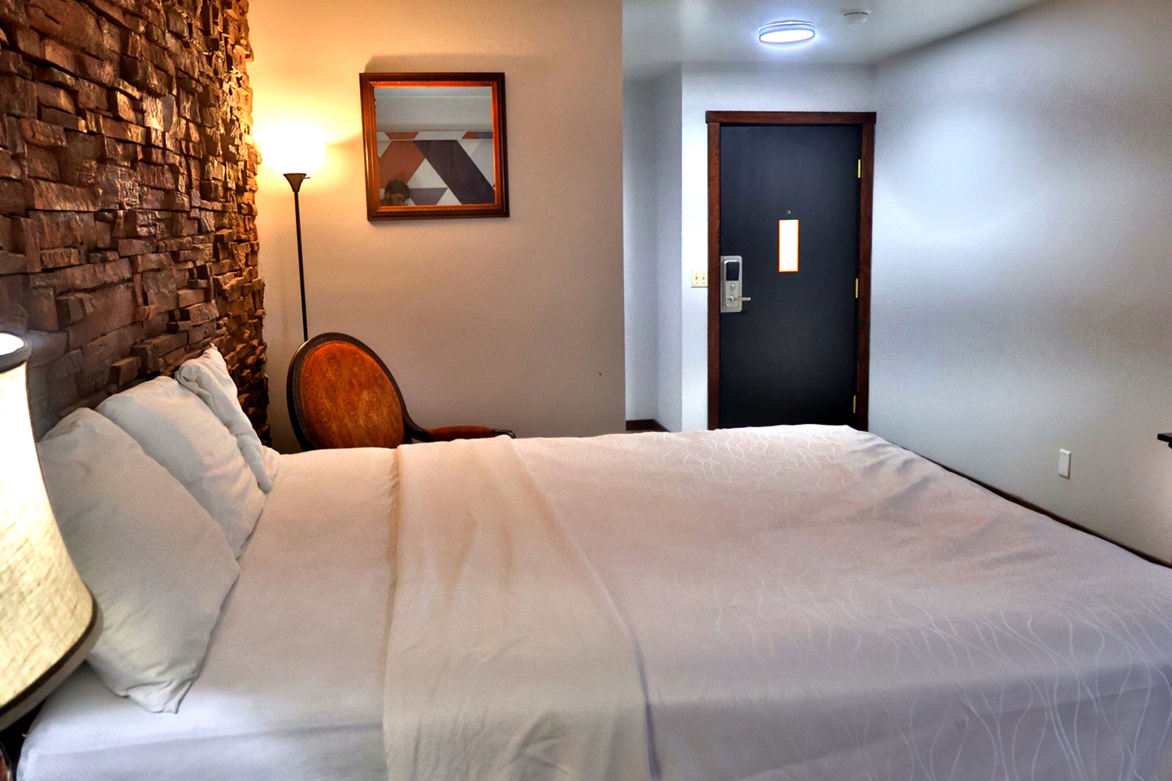 Chambre, 1 très grand lit, non-fumeur