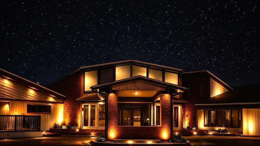 Avalon Hotel & Conference Center