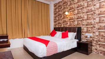 Desk, free WiFi, bed sheets