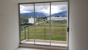 Unclassified image, 5 of 19, button - mirador de los andes (Ibagué)