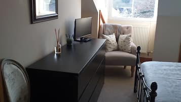 2 Schlafzimmer, Bügeleisen/Bügelbrett, WLAN, Bettwäsche
