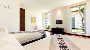 Ropa de cama de alta calidad y minibar