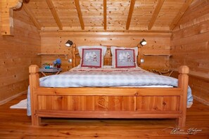 2 habitaciones, tabla de planchar con plancha y cuna de viaje 