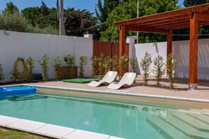 Piscine extérieure