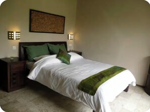 1 chambre, bureau, accĂšs au Wi-Fi (inclus), literie fournie