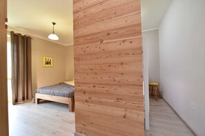 2 bedrooms, iron/ironing board, free WiFi, bed sheets - Accommodation a stone's throw from the historic center and  ski resort of Pila (Aosta)