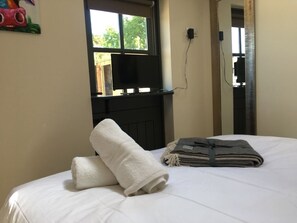 1 soverom, strykejern/-brett, reiseseng for barn og wi-fi (inkludert)