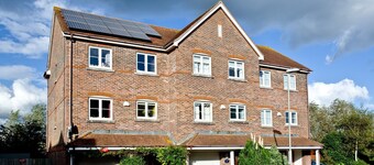 4 bedroom accommodation in Weymouth