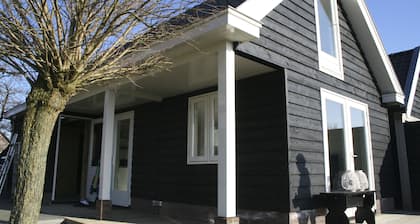 B&B depolderschuur est une maison indépendante