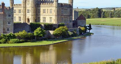 Harvest View, Tilmangate Farm