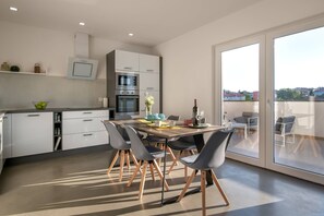 Dining - Villa Barmel Deluxe apartment with large balcony (Pula)