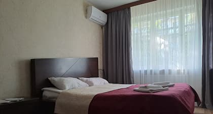 bezarhouse near metro