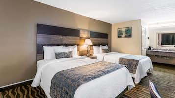 Desk, laptop workspace, iron/ironing board, free WiFi