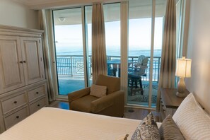 3 camere, una scrivania, ferro/asse da stiro, Wi-Fi gratuito