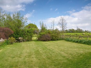 Property grounds - 1 bedroom accommodation in Wigton, near Carlisle (Wigton, near Carlisle)