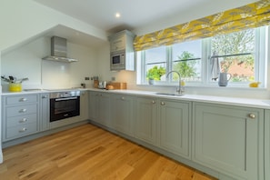 Fridge, microwave, dishwasher, high chair