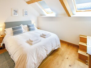 2 quartos, Wi-Fi de cortesia, roupa de cama