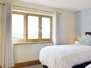 4 chambres, Wi-Fi gratuit, draps fournis