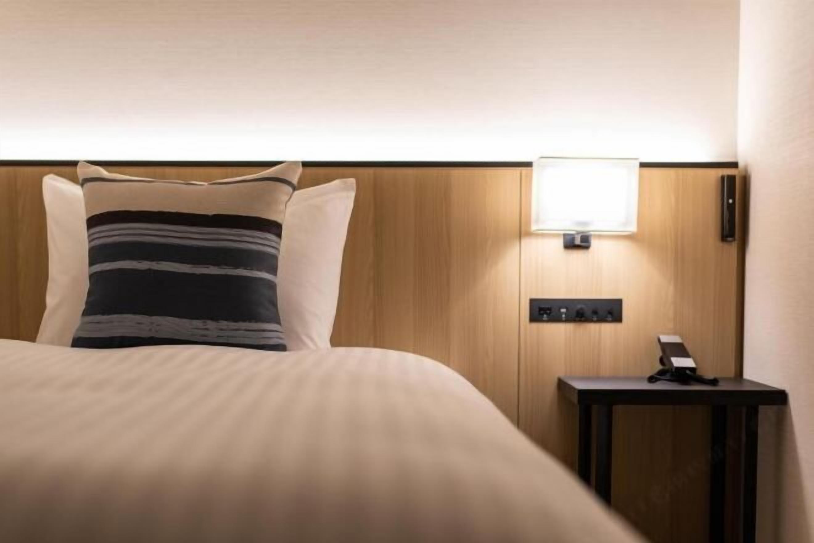 1 soverom, lydisolert, strykejern/-brett og wi-fi (inkludert)