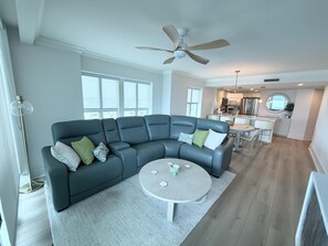 Smart TV, DVD player, books - MVG 1013 Oceanfront COMPLETELY RENOVATED photos soon (North Myrtle Beach)