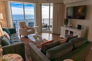 TV, DVD player, books - MVG 1007 3 Bedroom 3 Bath Oceanfront (North Myrtle Beach)