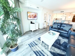 Smart TV, lettore DVD, libri