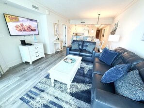 Smart TV, lettore DVD, libri