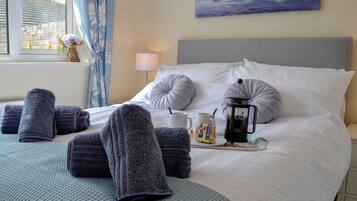 2 bedrooms, free WiFi, bed sheets