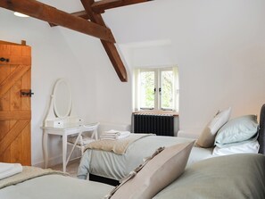 2 bedrooms, free WiFi, bed sheets