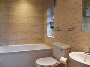 Towels - 3 bedroom accommodation in Whitby (Whitby)