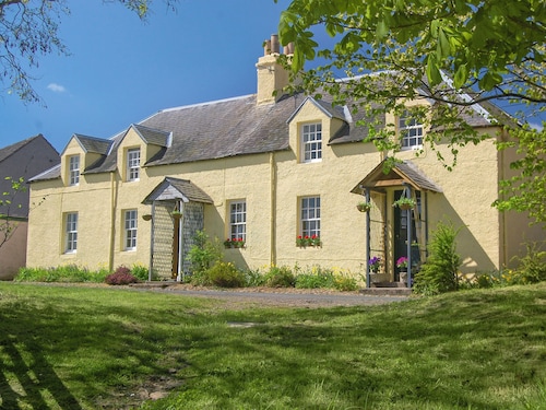 2 bedroom accommodation in Town Yetholm, near Kelso