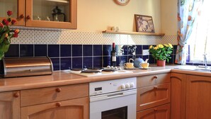 High chair, freezer - 2 bedroom accommodation in Town Yetholm, near Kelso (Town Yetholm, near Kelso)