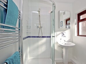 Towels - 3 bedroom accommodation in Downderry (Downderry)